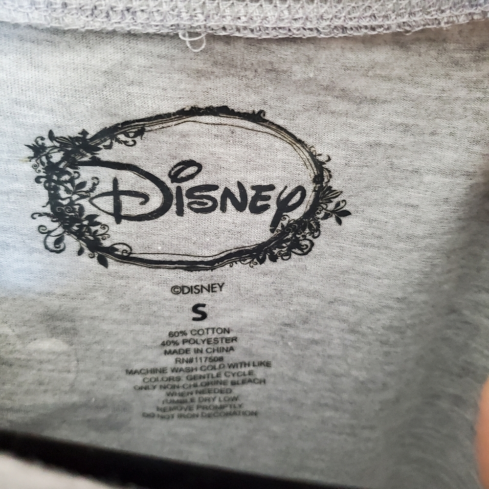 Disney Brand Mickey Mouse Graphic Long Sleeve Tee Shirt Top Size S Great - Picture 4 of 10